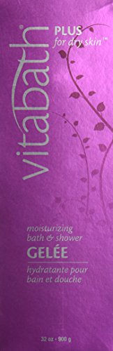 Vitabath Moisturizing Gelee being poured demonstrates easy, gentle cleansing