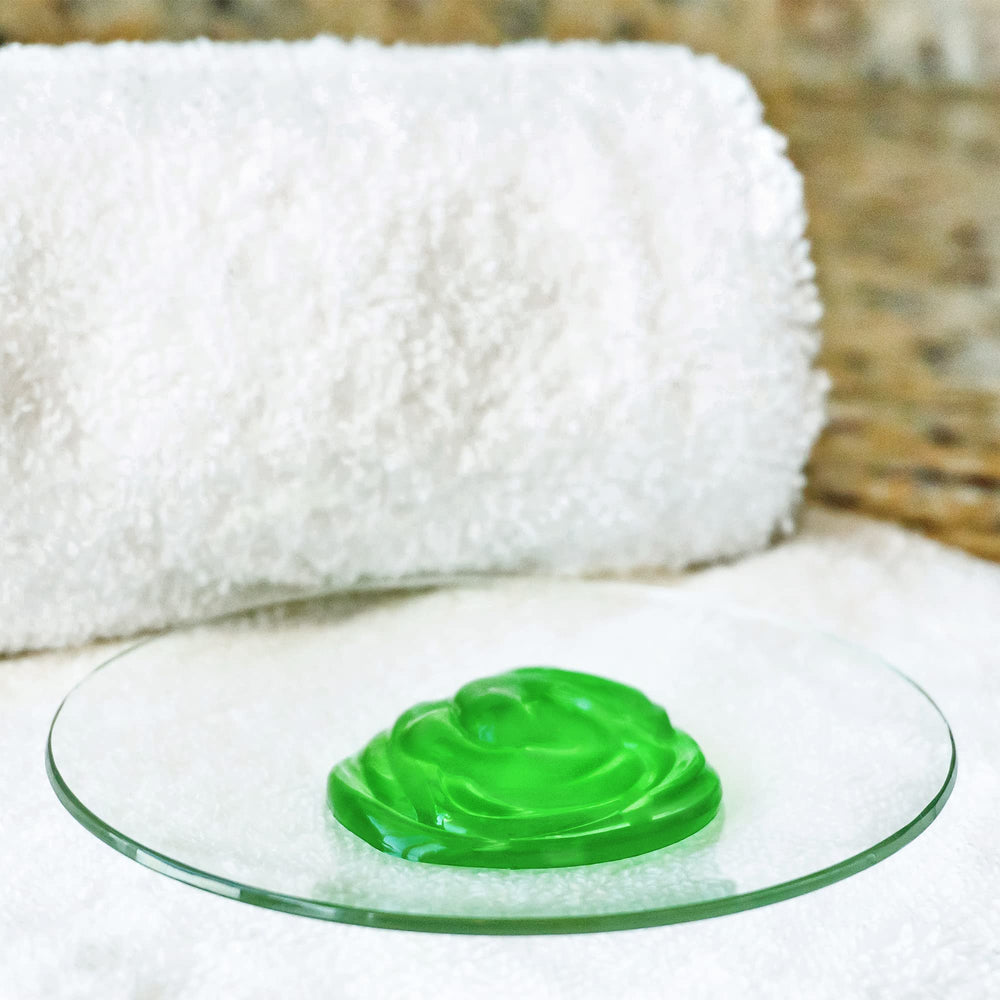 Vitabath Original Spring Green foaming bath creating indulgent bubbles.