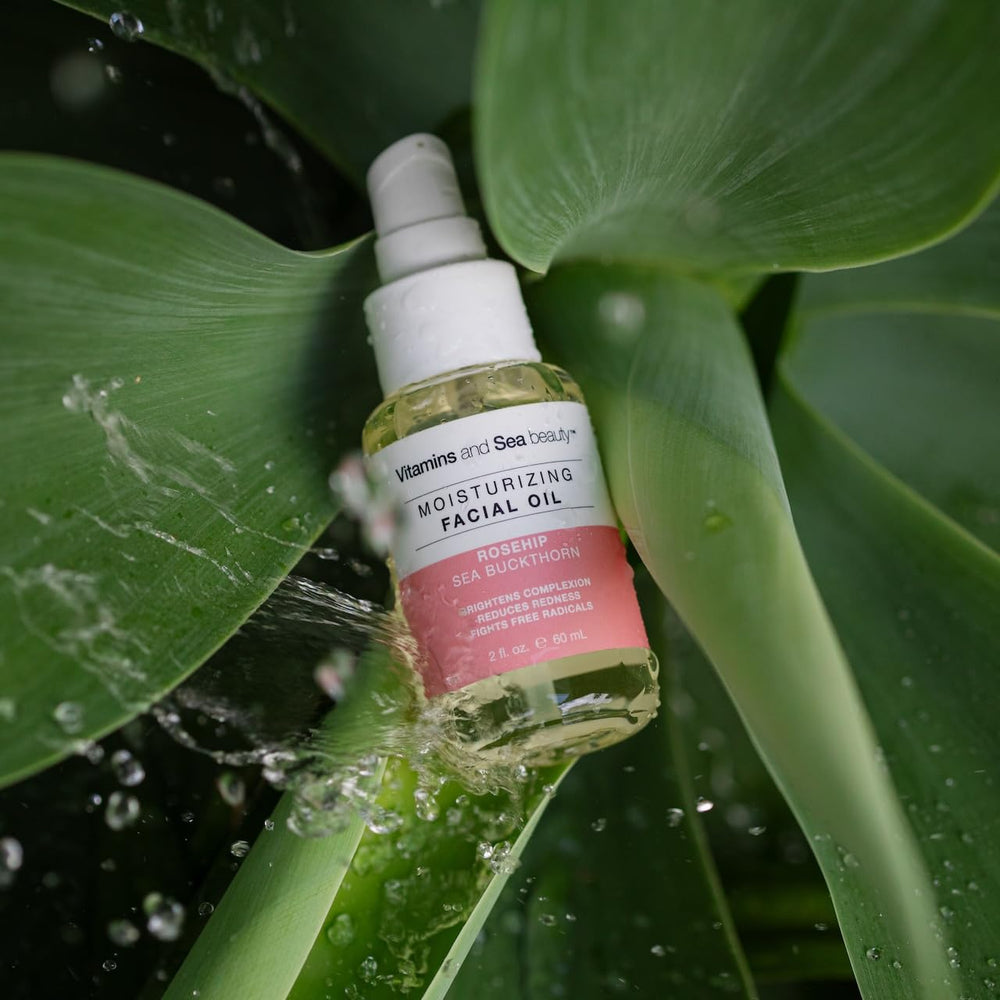 VITAMINS AND SEA BEAUTY textured-oil-drop demonstrates silky feel and hydration.