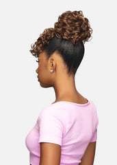 Vivica A. Fox BPB-PALMA close-up shows premium Futura Fiber and natural movement.