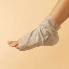 VOESH collagen socks with herb seed oil for smooth feet and comfort.