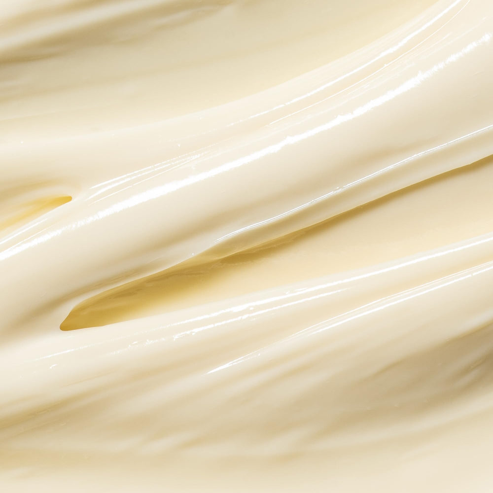 VOESH key ingredients turmeric, mango butter, and squalane offer nourishing care.