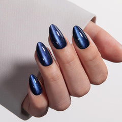 VSALON glue-on kit included for quick at-home nail glam