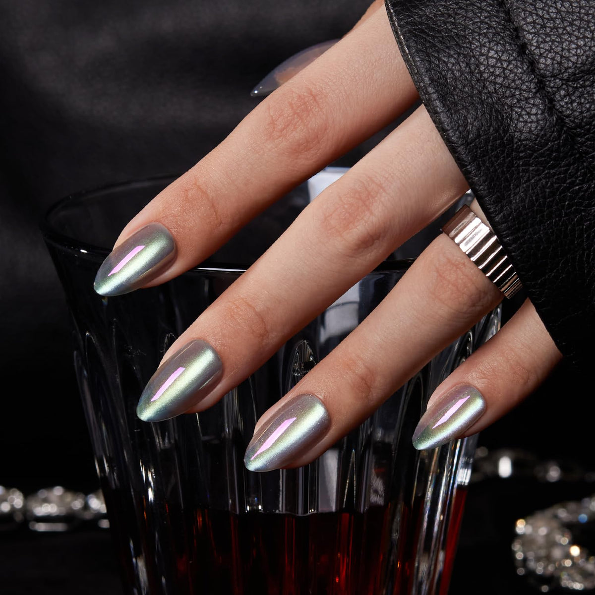 VSALON press-on nails short almond with holographic cat-eye kit for chic, reusable style.