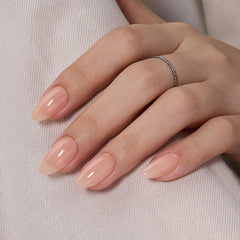 VSALON salon-grade UV gel finish delivers glossy professional nails.