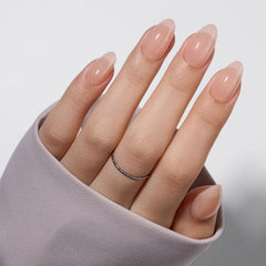 VSALON seamless-fit nails blend with natural nail and cuticle.