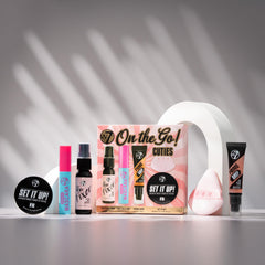 W7 On the Go Cuties loose powder compact controls shine throughout the day.