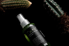Wakse Cactus H2o Serum texture closeup shows lightweight formula.