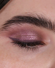 Wander Beauty Double Date Duo dual-texture palette, wear together or separately for varied looks