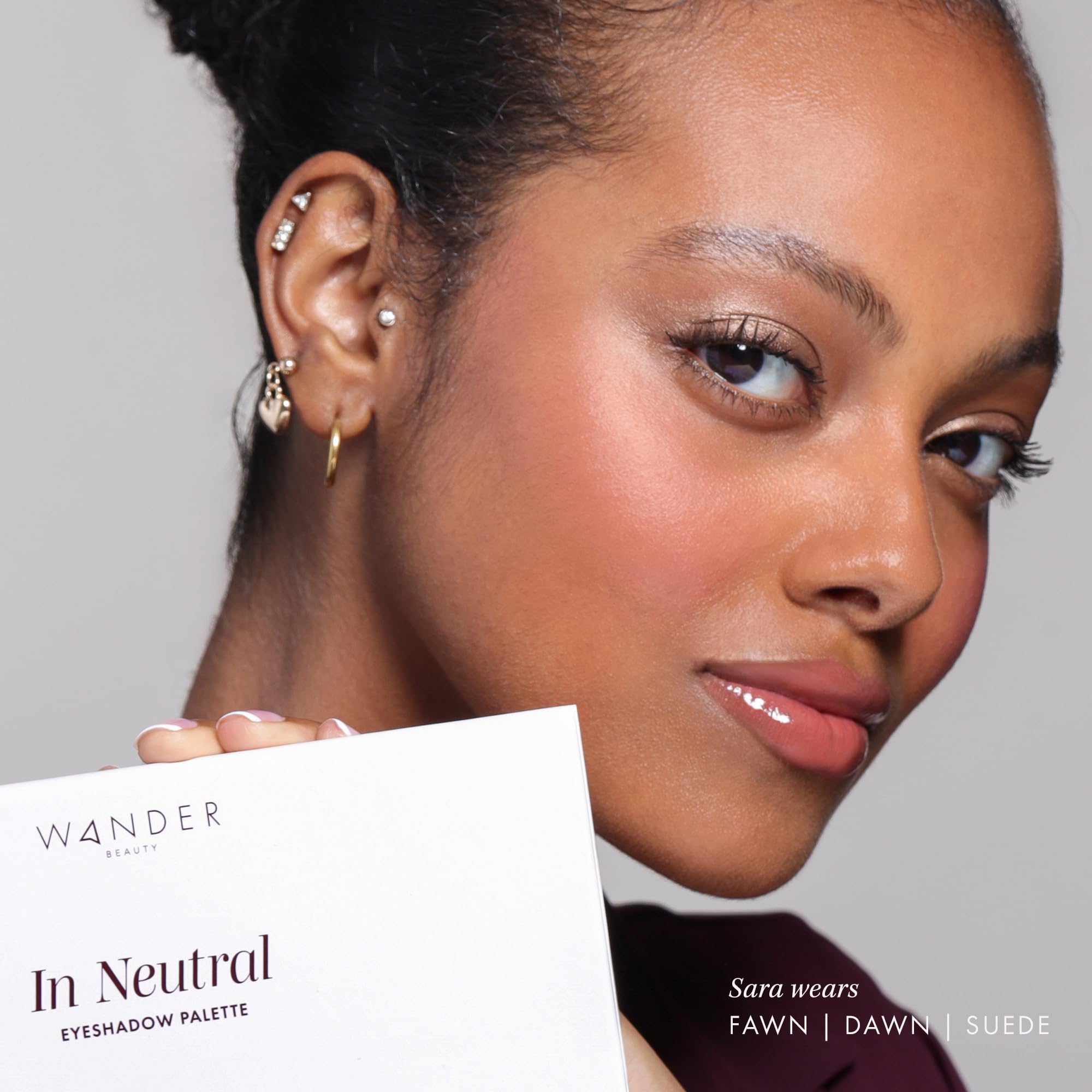 Wander Beauty In Neutral Latte mahogany depth for rich eye dimension.