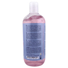 Waxness Spa Choice pre-wax lotion being applied before waxing.