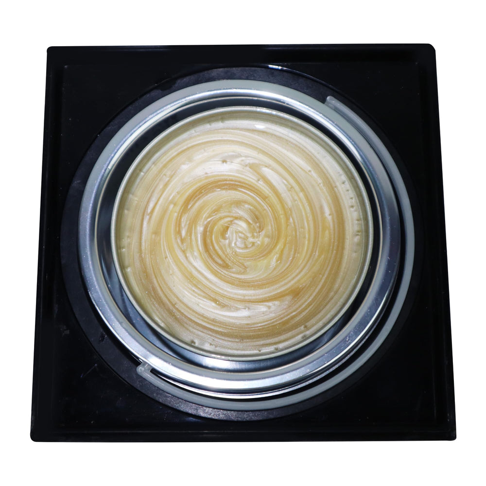 Made in Italy, Waxness Spa Choice Soy Gentle Soft Wax signals Italian craftsmanship.