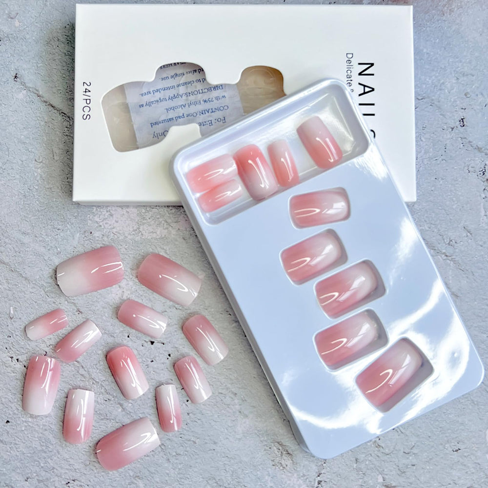 WEIXIWUYU nail file and alcohol pad for quick prep