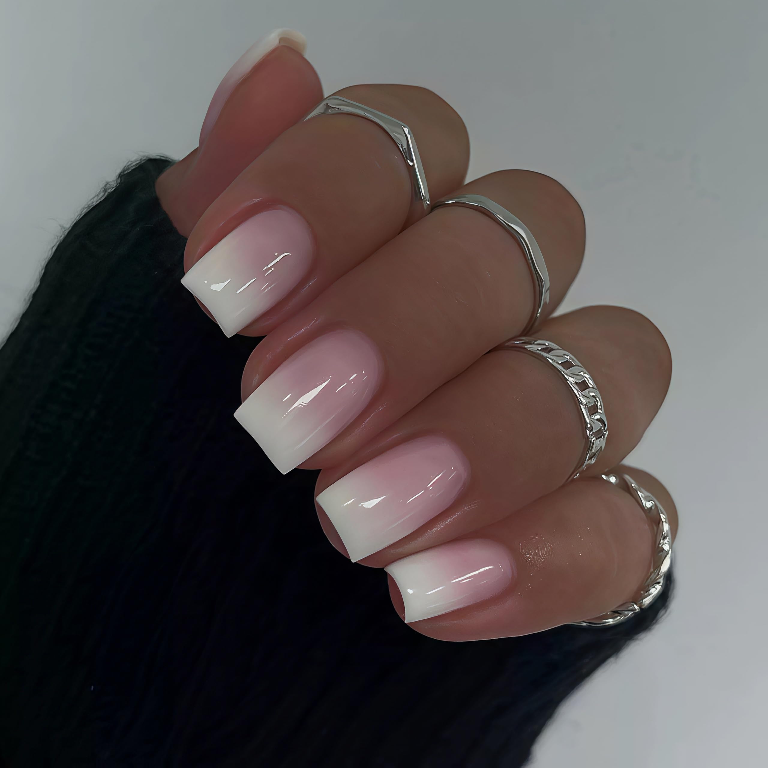 WEIXIWUYU natural ombre glossy finish for a seamless at-home manicure