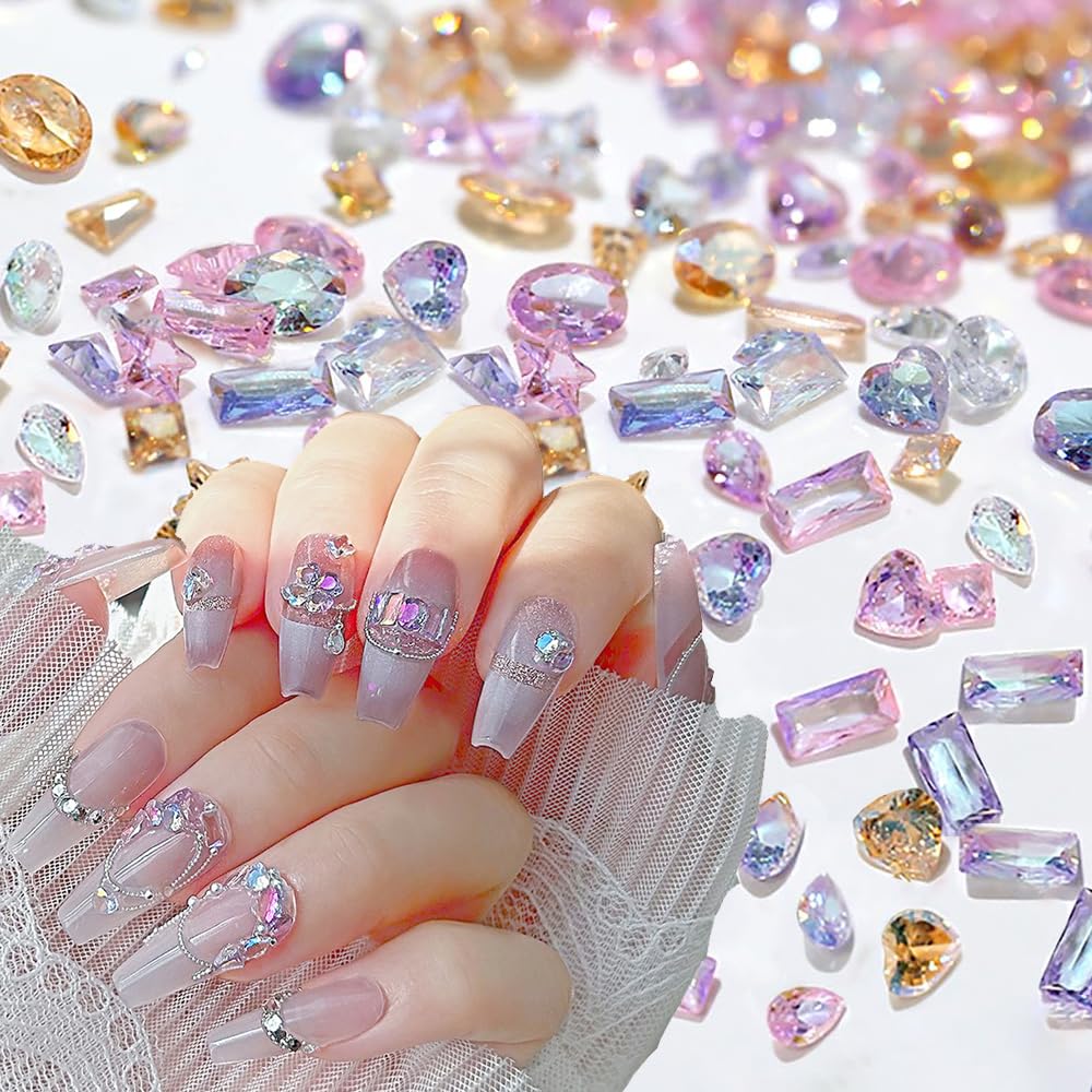 WENEWFINE clear rhinestones for precise, crystal-clear nail accents.