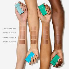Soleil Parfait 1 drops swirled on skin for customizable bronze