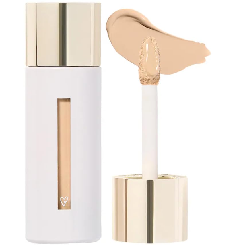 Westman Atelier Vital Skincare Concealer Atelier L4 application for bright, hydrated under-eye coverage.
