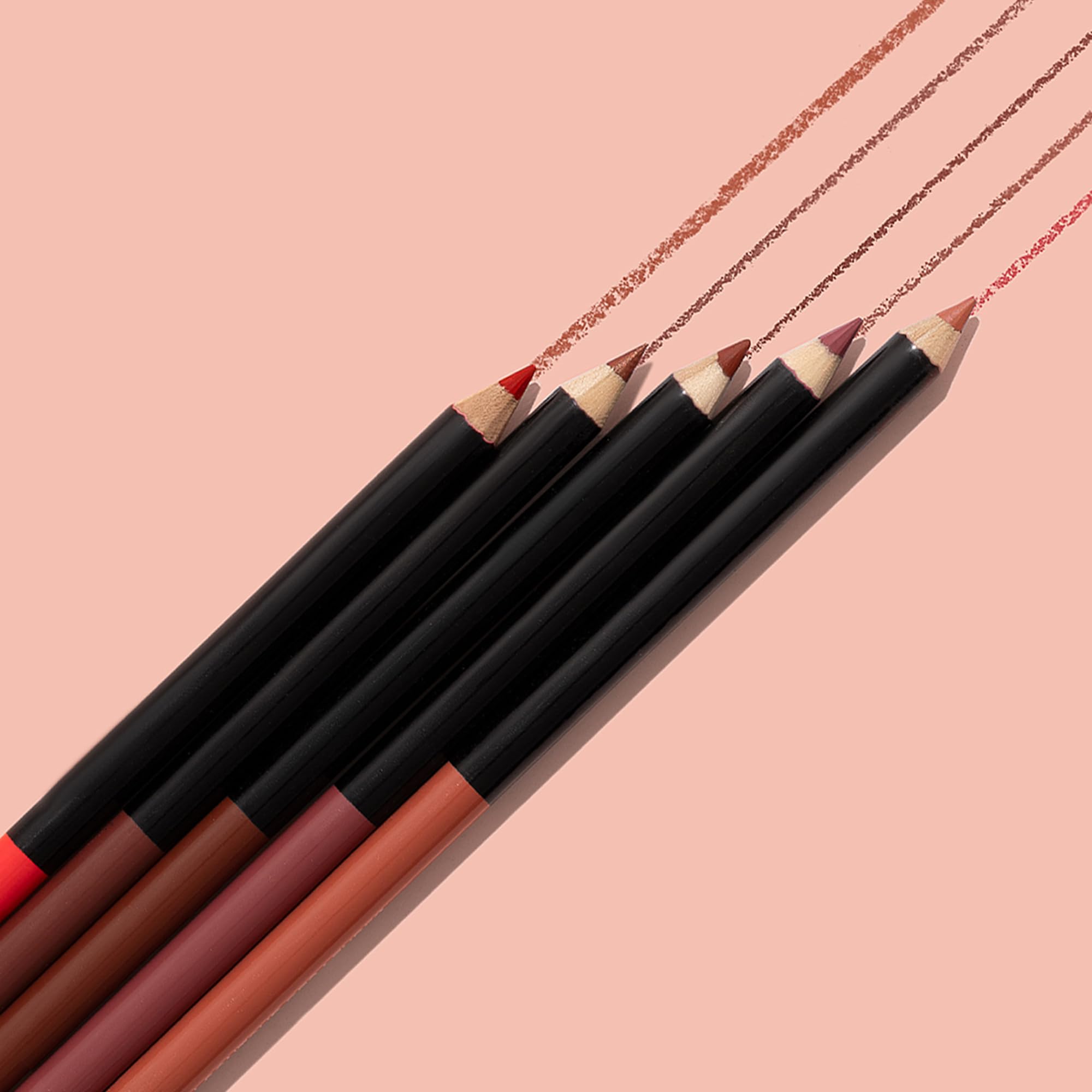 Wet n Wild long-wear lip liner creamy formula