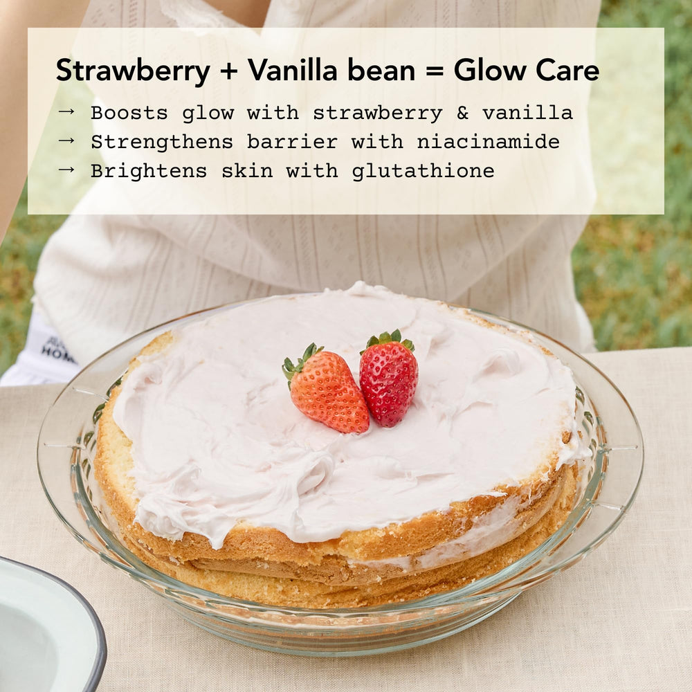 Whipped Semo Face Wash for dry skin applies smoothly on damp skin.