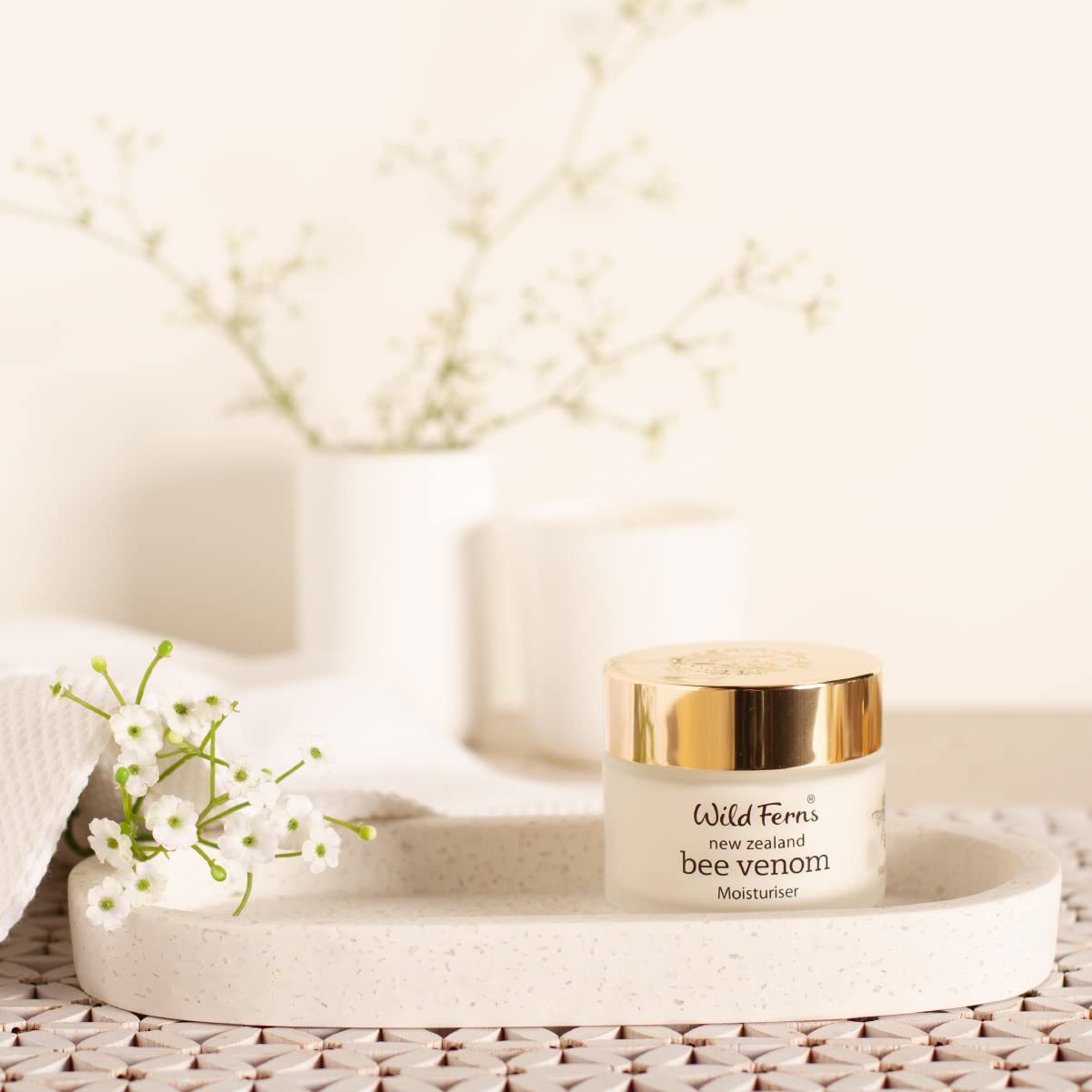 Wild Ferns Manuka Honey 80+ cream jar boosts natural moisture.
