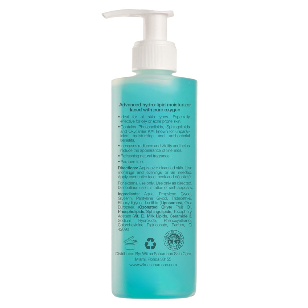 Close-up on skin after applying Wilma Schumann Oxygen Serum for a refreshed, even look.