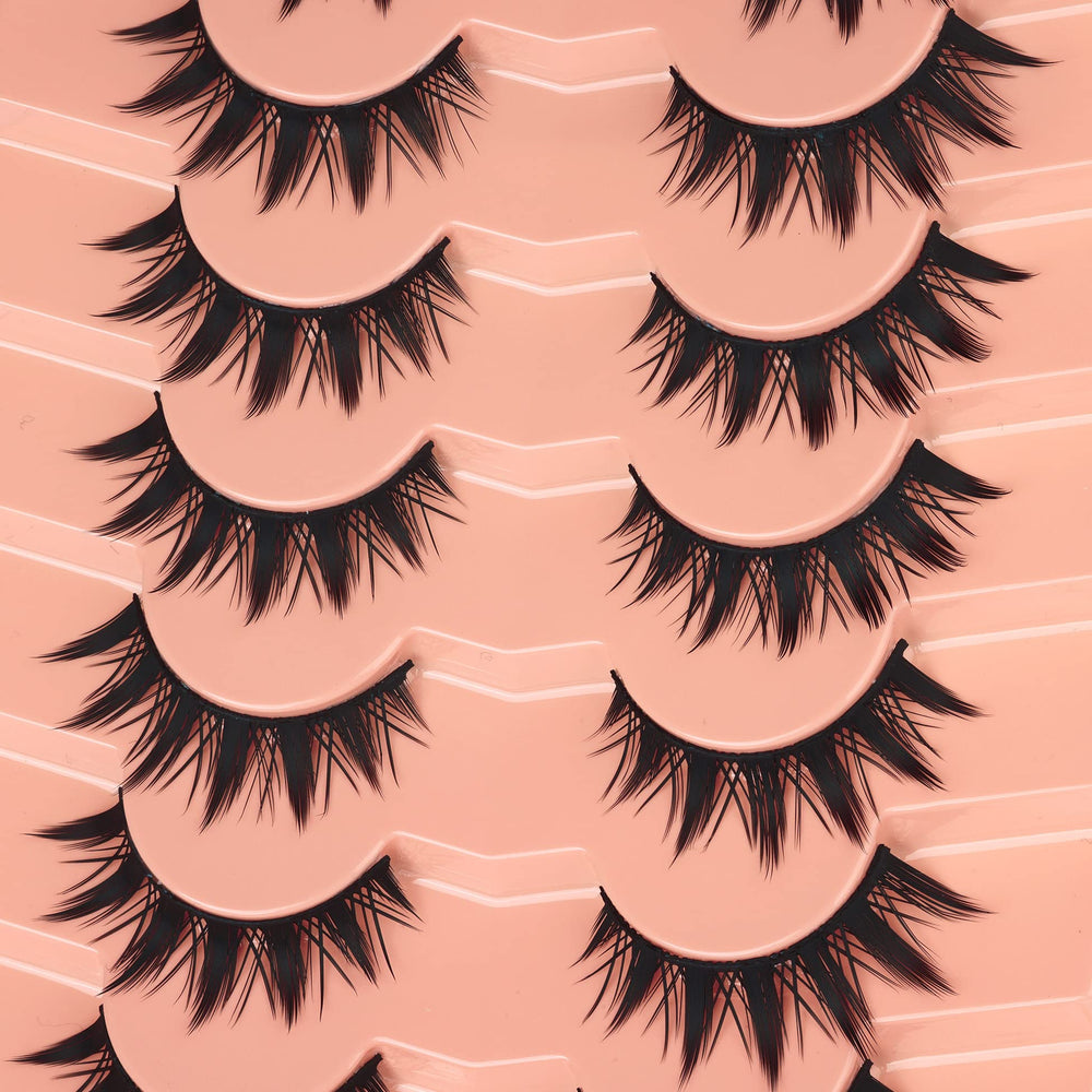 Winifred manga cat eye design adds natural-looking drama.