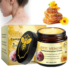 Wlecoso Bee Venom Cream jar close-up showing rich hydration.