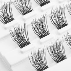 WONSIS DIY eyelash extension application demonstrates easy at-home lash styling.
