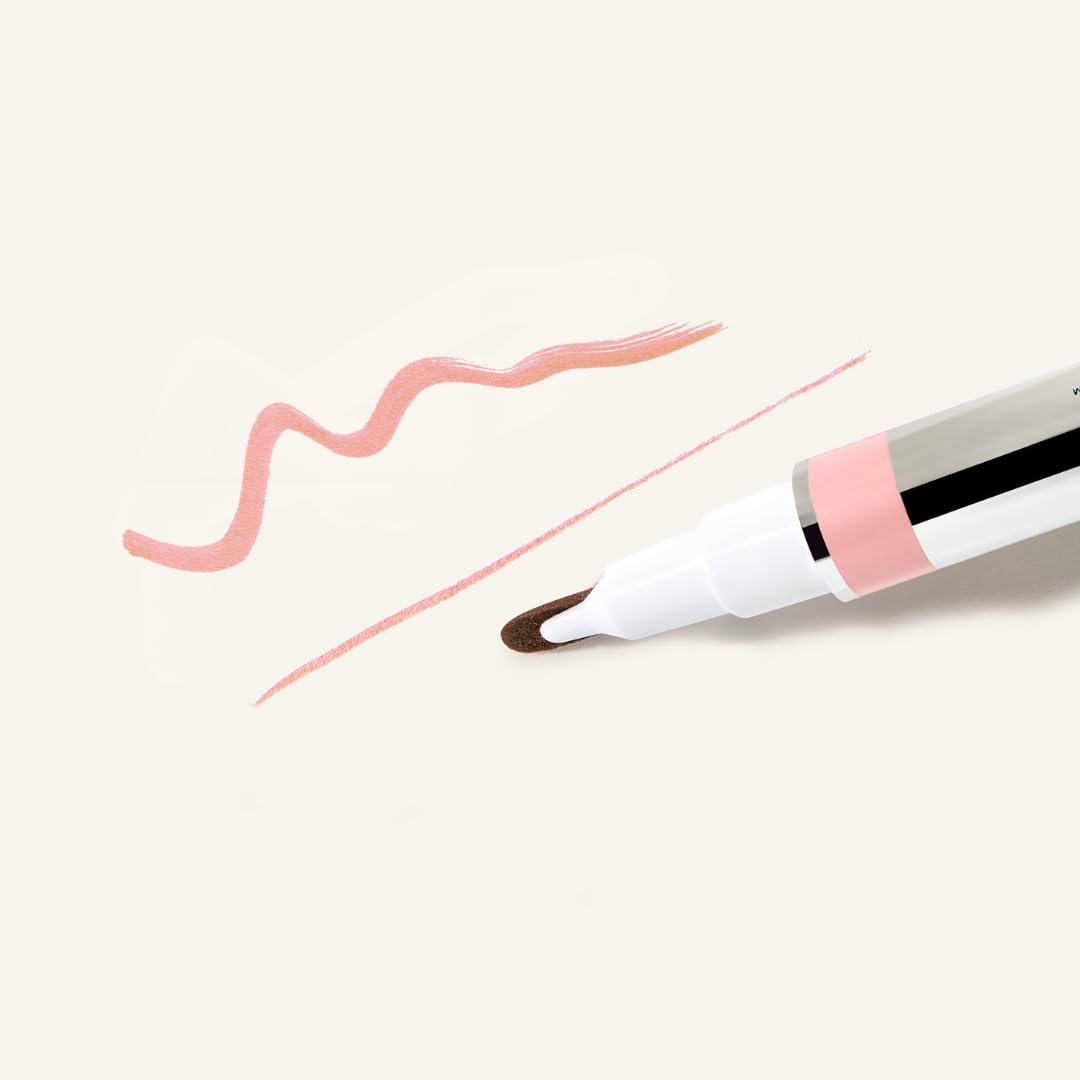 Woosh Monogamous Lip Stain Linger close-up with velvety finish and precise liner.