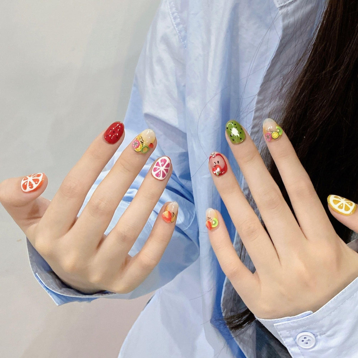 WSiliana handmade press-on nails with pink tip for a quick, salon-style manicure at home