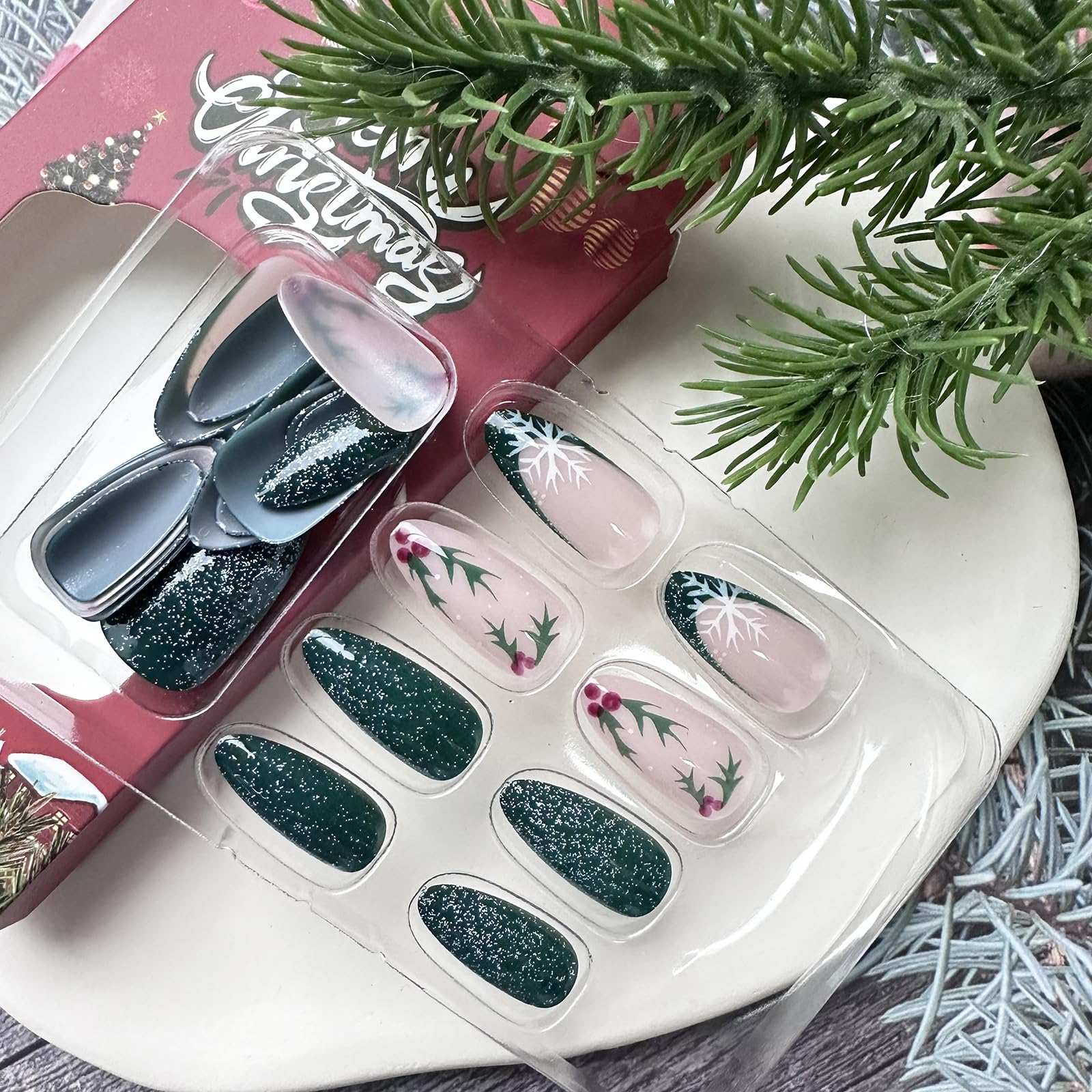 WULIUFLY design package showing nail art options and tools