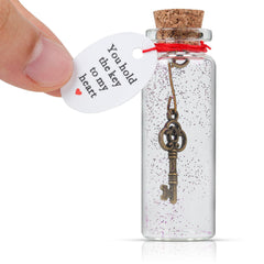 XHDAI valentines key-to-heart bottle shows a romantic keepsake for love notes