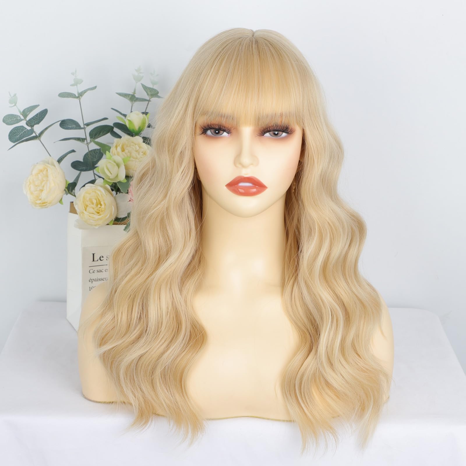 XIXIBI blonde wig features natural-looking color and heat-resistant fibers for styling