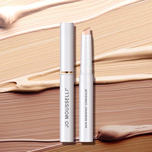 Xtreme Lashes Skin Renewing Cream Concealer long wear finish for all-day confidence.