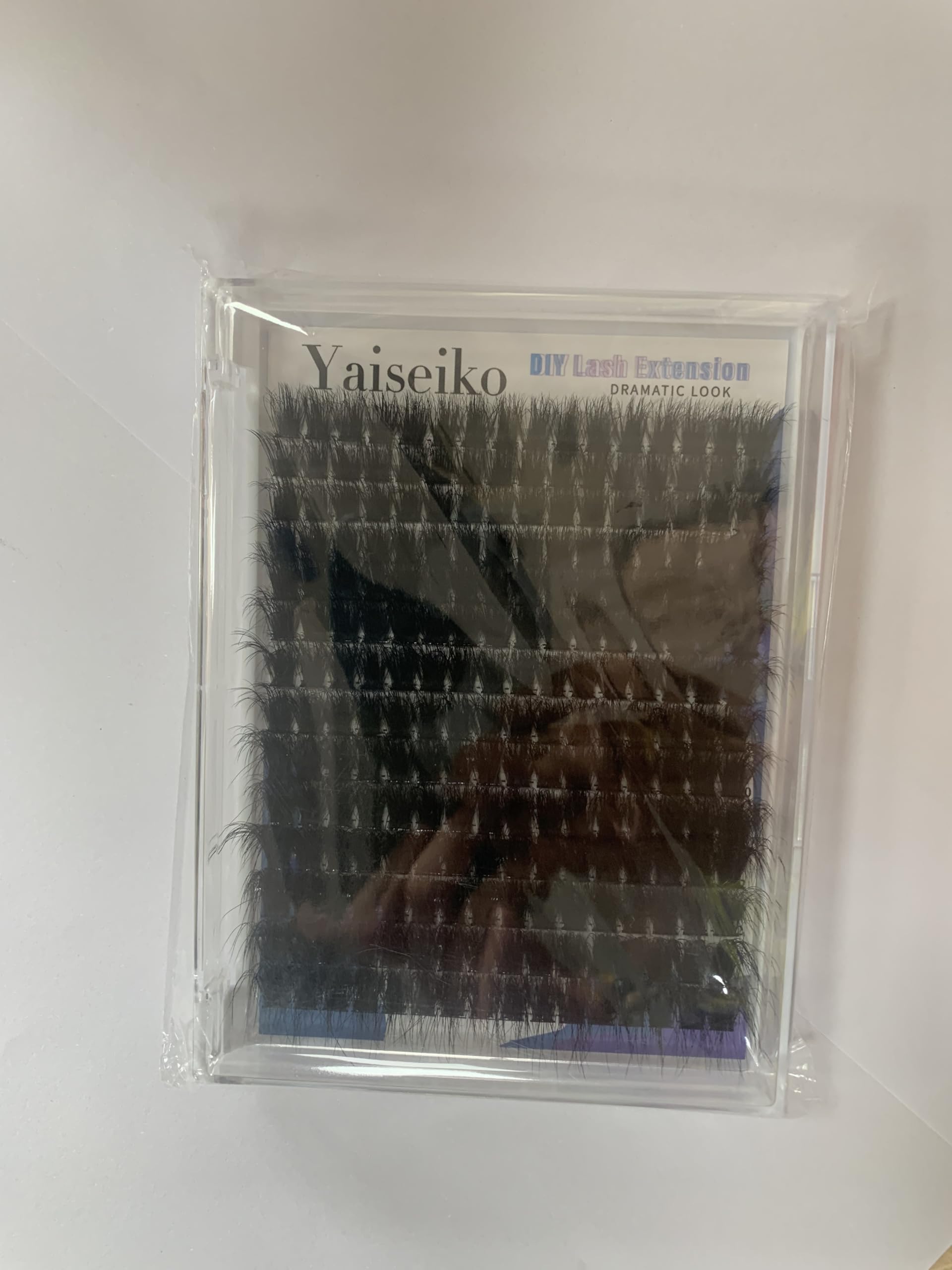 Yaiseiko at-home DIY lashes simplify creating a full, customizable look.
