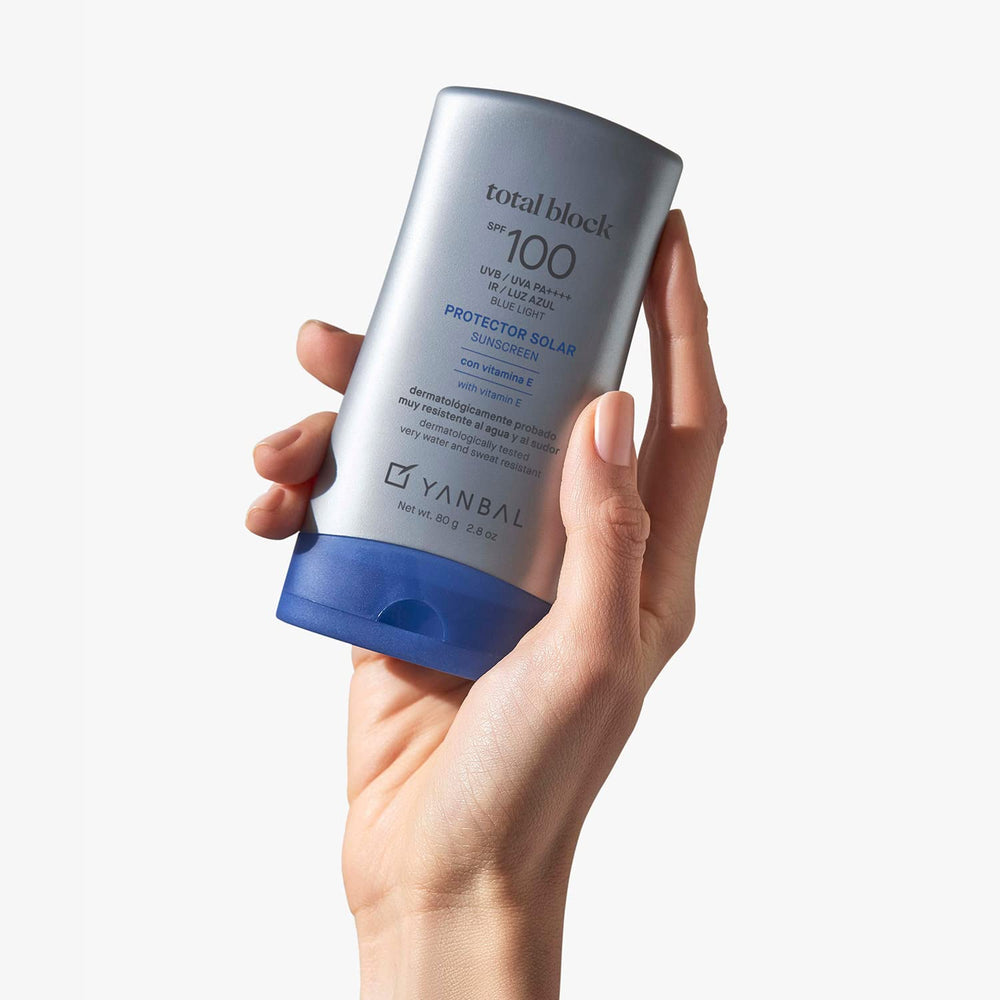 Yanbal Total Block SPF100 packaging highlighting blue light protection for urban use.
