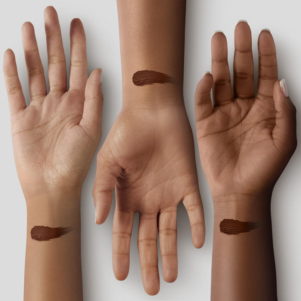 YENSA Serum Foundation Deep 4 texture swatch shows smooth, blendable coverage
