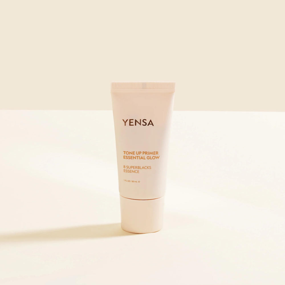 YENSA Tone Up primer swirl texture shows glow while minimizing visible pores.
