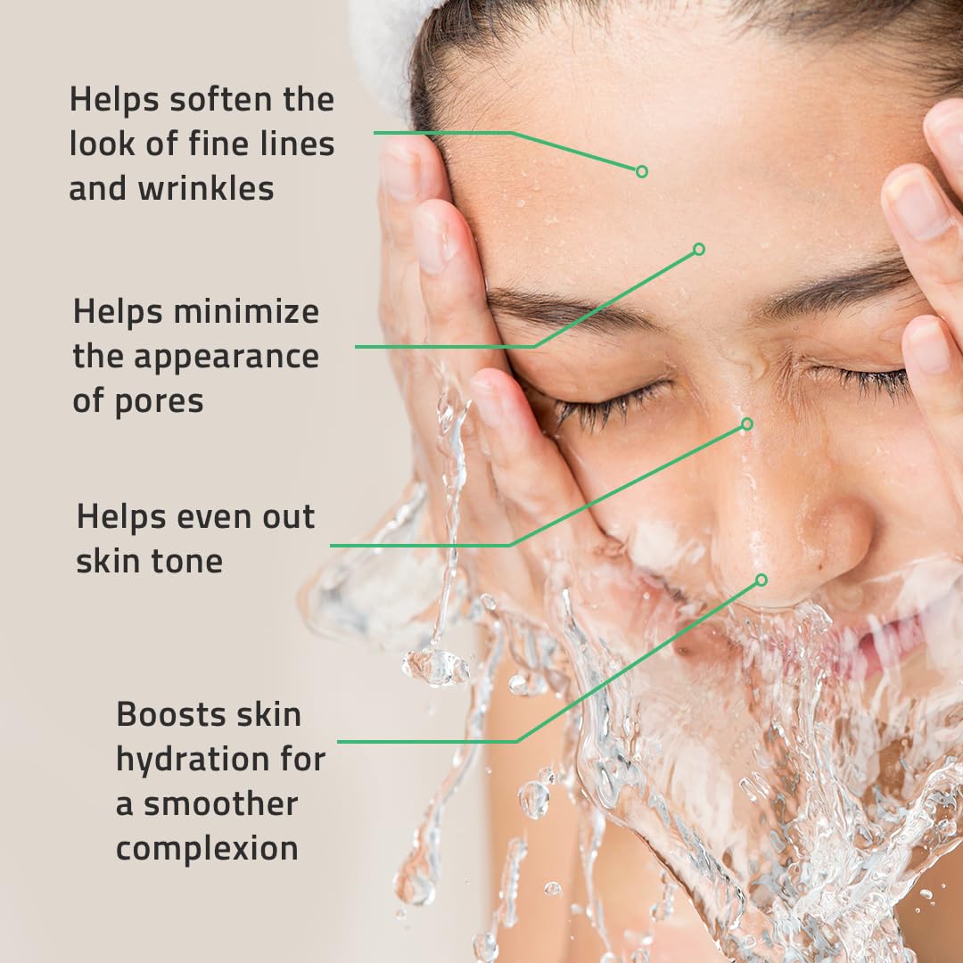 YEOUTH hydrating toner texture close-up – moisturizing prep after cleansing.