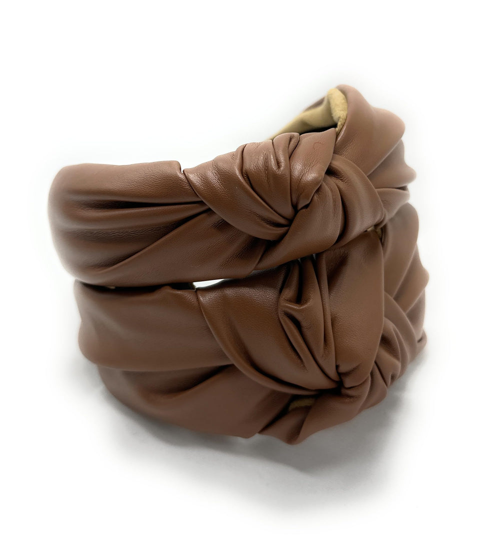 YETASI headband close-up highlights flexible fit and comfortable design.