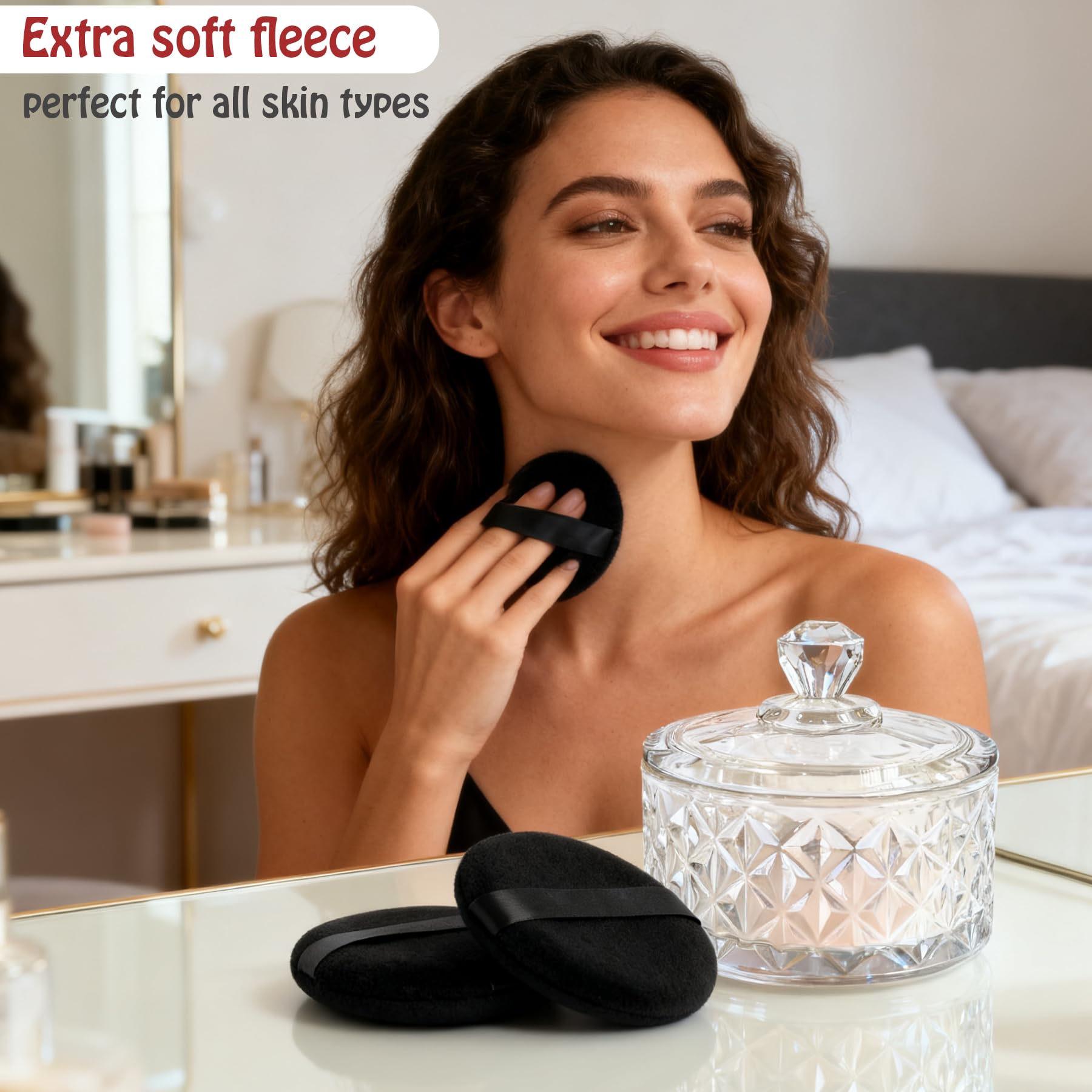 YINGMAN glass dusting powder container keeps powder fresh and accessible.