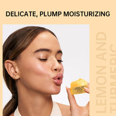 YJLYQF aloe-vera-moisturizing-layer keeps lips hydrated after exfoliation.