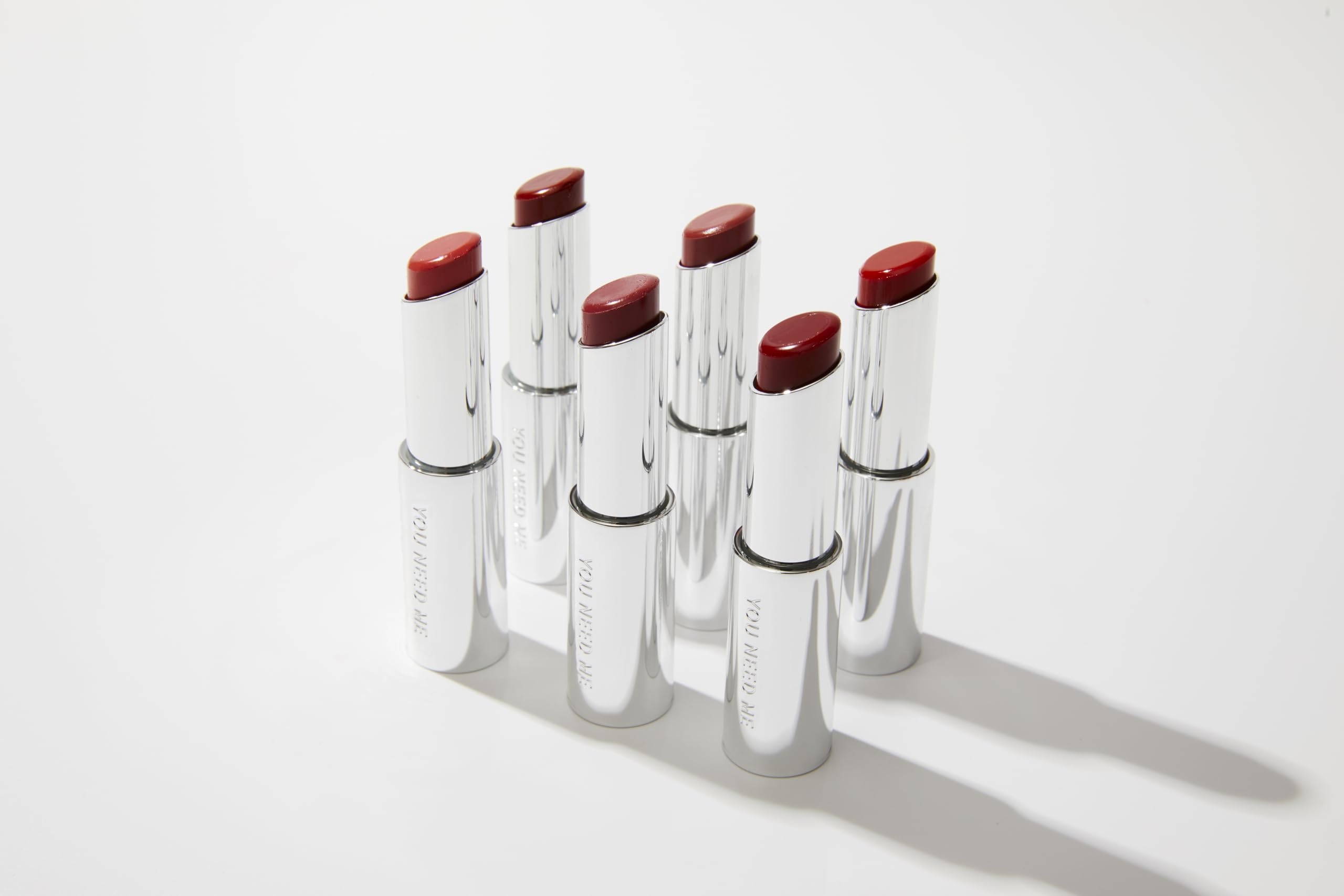 Coconut oil in YNM Candy Gloss Balm provides gentle lip hydration.
