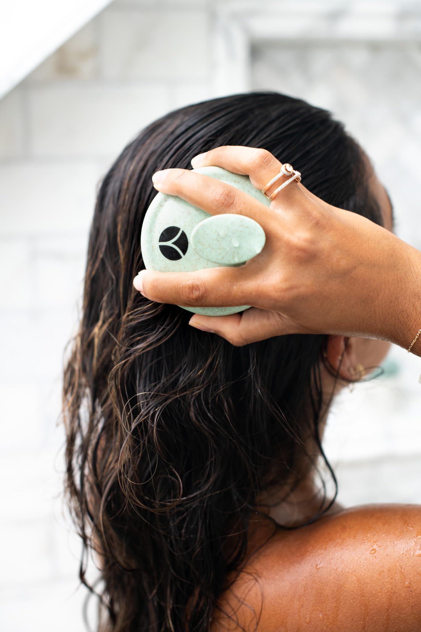 Yobee Probiotic Shampoo-Conditioner-set-packaging emphasizes all-in-one scalp care.