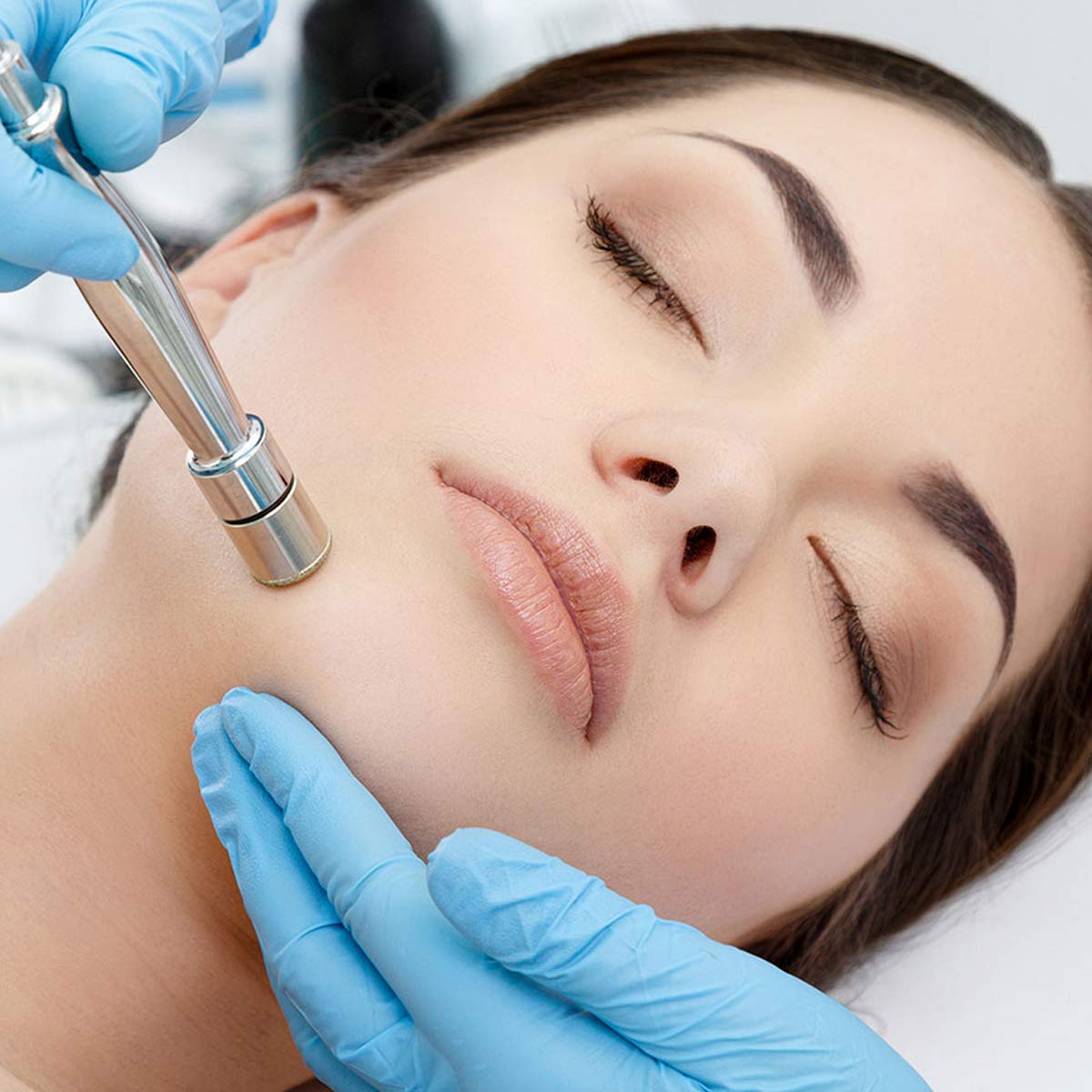 Yofuly Deep Cleansing action helps pores feel refreshed