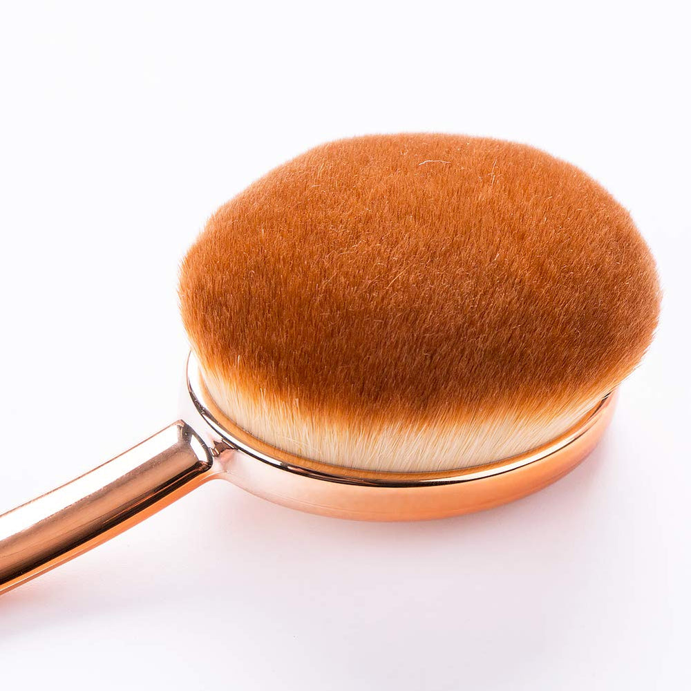 Yoseng foundation brush holds liquids and powders evenly for precise coverage.
