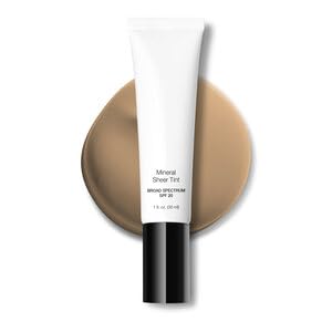 YourNameCosmetics Mineral Sheer Tint Natural Glow packaging highlighting portable daily wear and mineral nourishment
