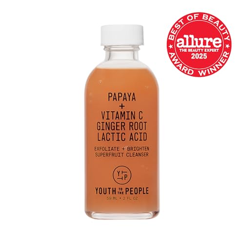 Youth To The People Superfruit Cleanser papaya enzyme close-up on tube