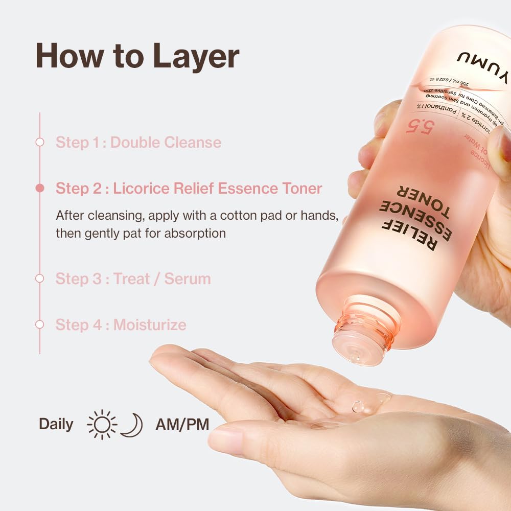 Application scene of YUMU Licorice Relief Toner prepares skin for serums.