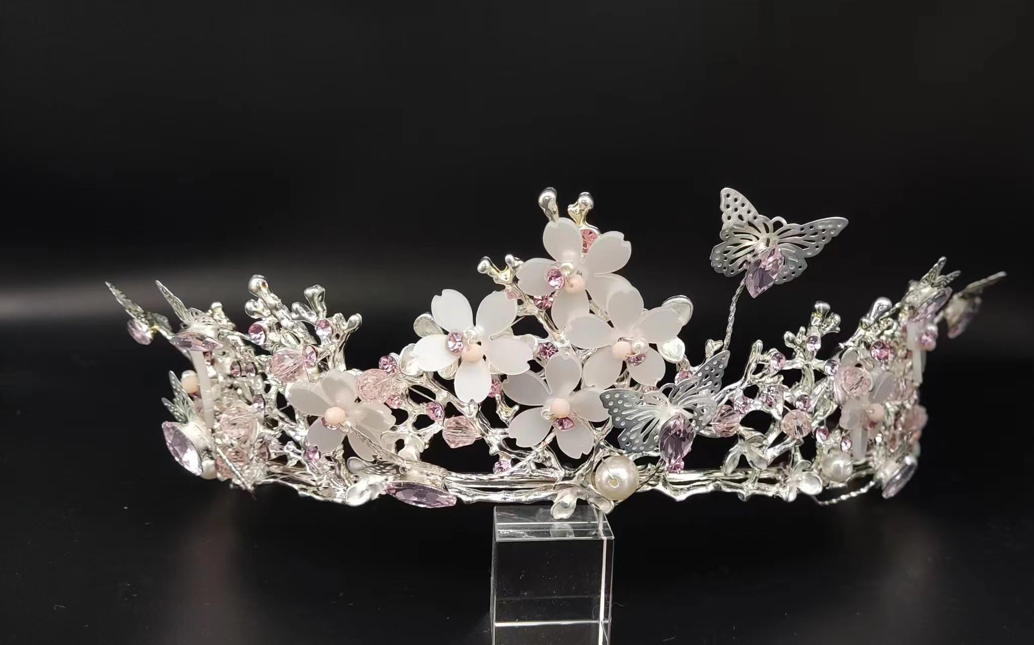 Yunyuebridal butterfly motif crown ideal for photoshoots and celebrations.